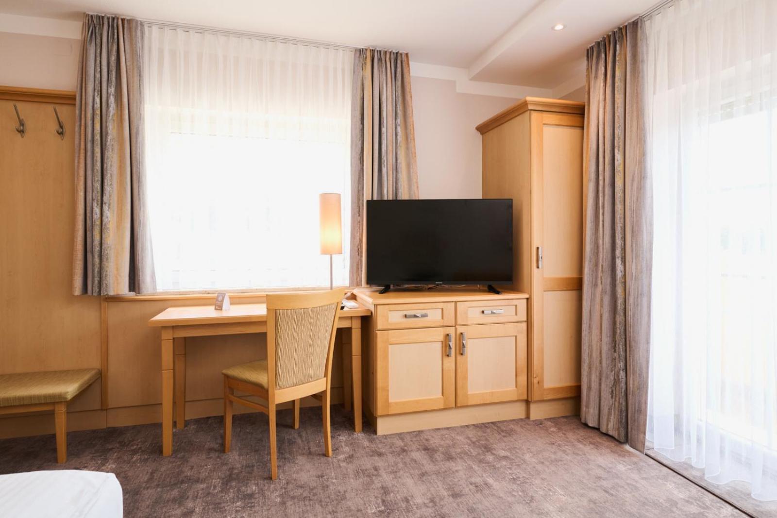 Hotel Schneider Аллерсберг Экстерьер фото