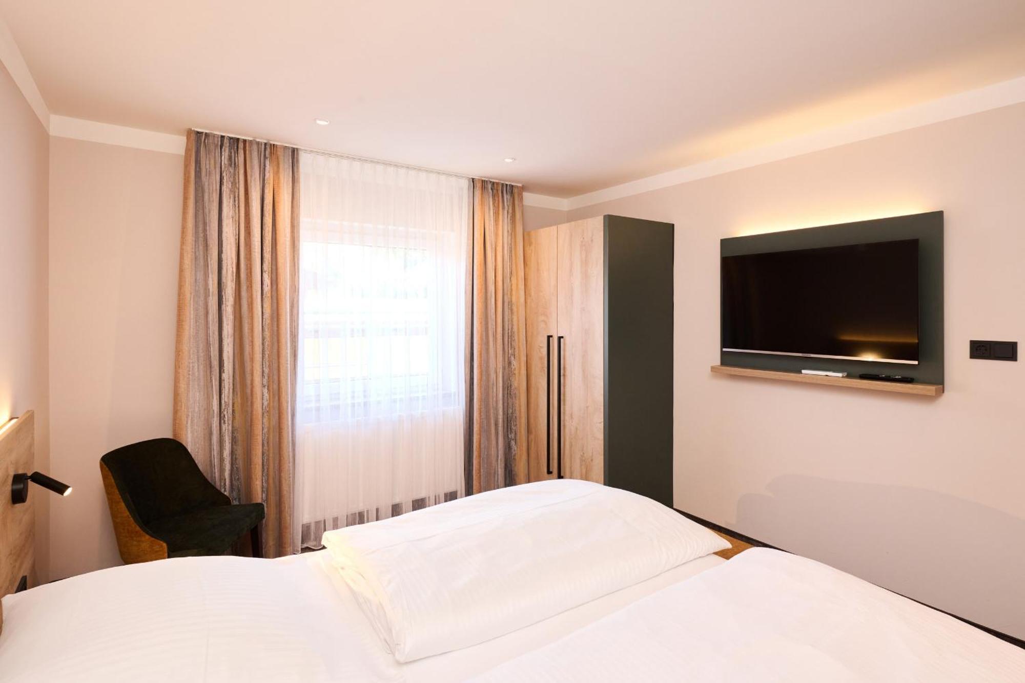 Hotel Schneider Аллерсберг Экстерьер фото