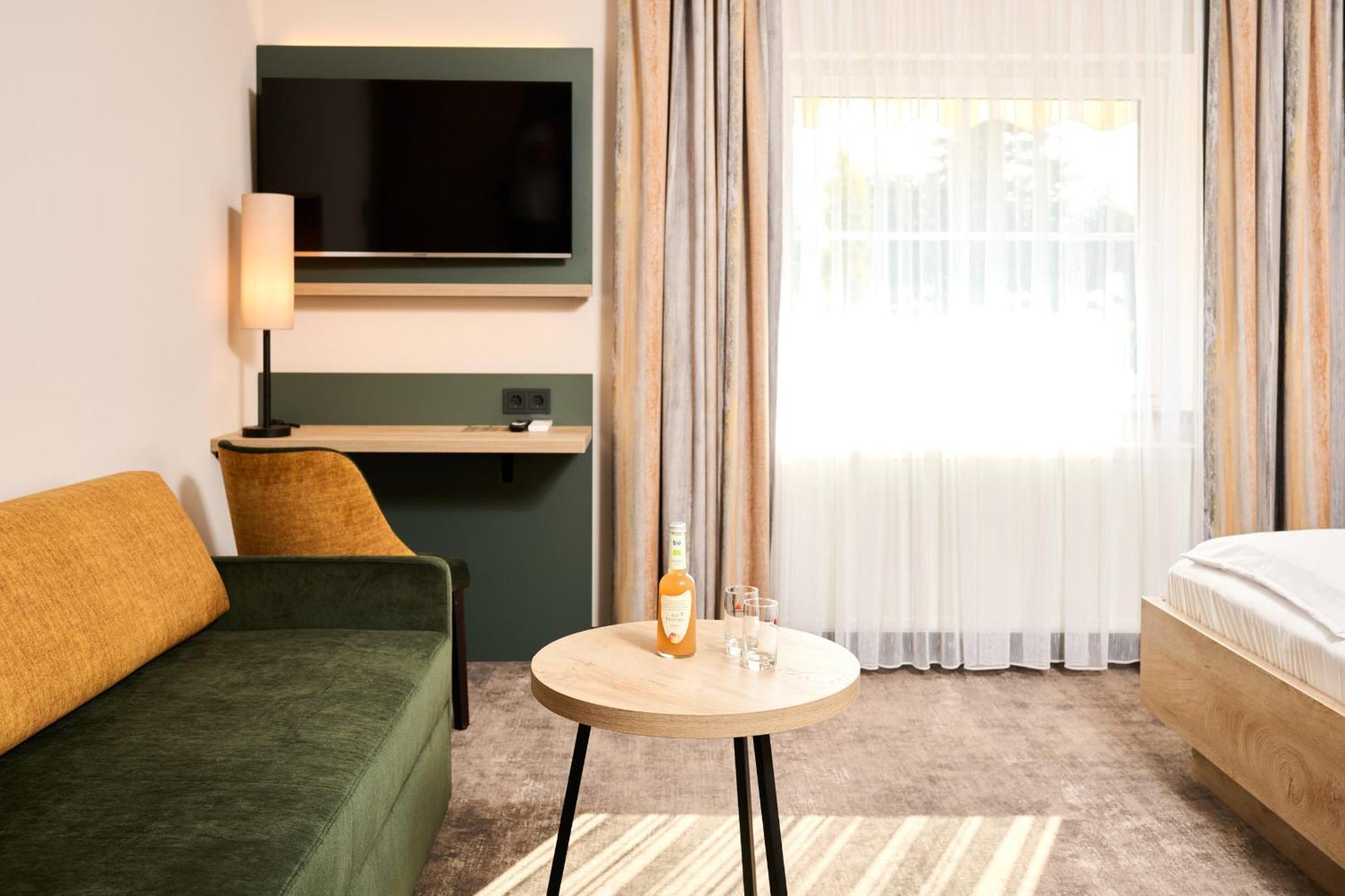 Hotel Schneider Аллерсберг Экстерьер фото